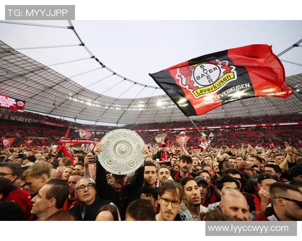 世界杯精彩对决曼联大胜阿森纳红牌事件引发全场热议