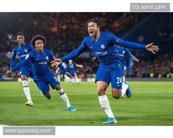 切尔西在国王杯中大胜多特蒙德补时进球引爆全场激情