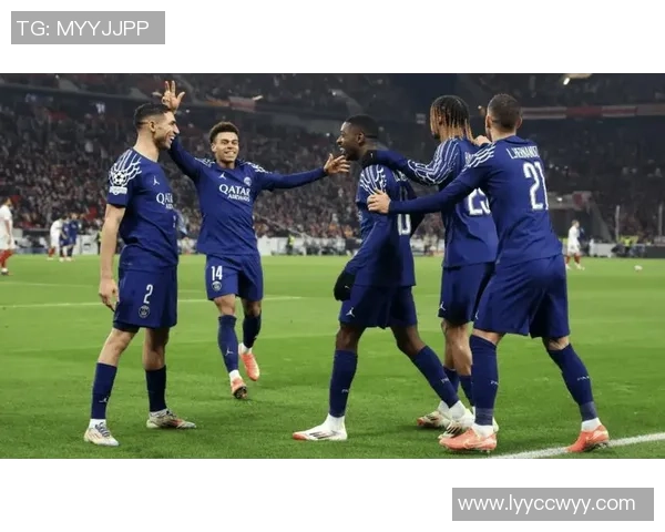 德甲热刺与巴黎圣日耳曼激战成平局精彩瞬间回顾与数据分析