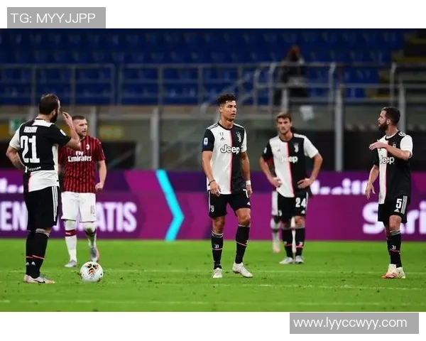 欧冠激战：AC米兰惊天逆转尤文图斯全场沸腾转会动态引关注